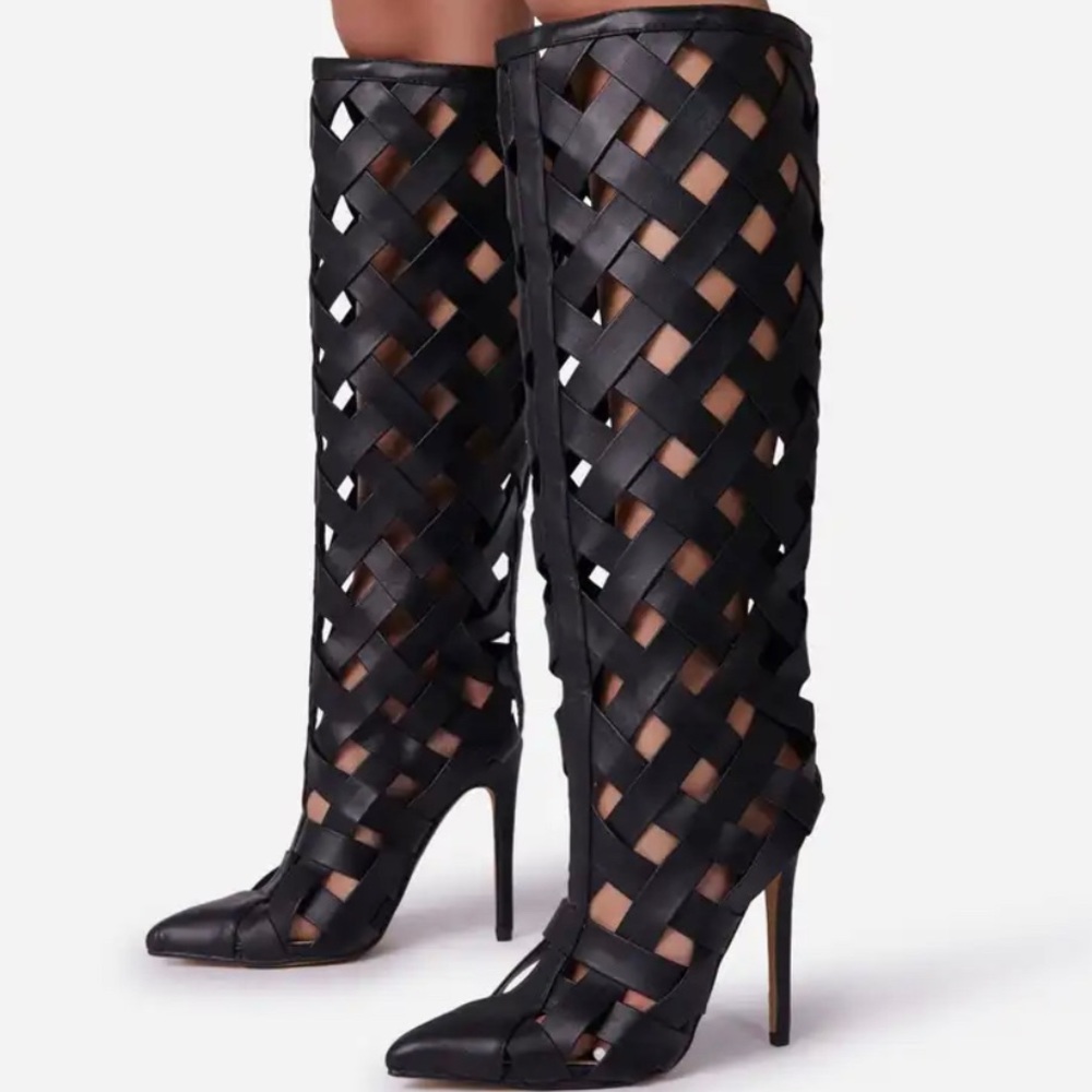 WOVEN DETAIL CAGED POINTED TOE HEEL KNEE HIGH ANKLE BOOT IN BLACK FAUX LEATHER